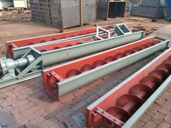 絞龍輸送機的操作方法